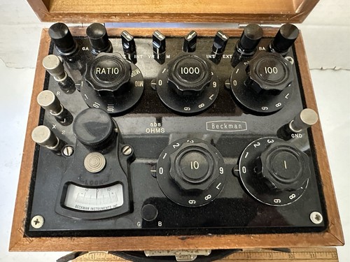 Vintage Beckman Wheatstone Bridge Industrial Instruments Inc. Model RN-2 Wood Case - Bild 6 von 14