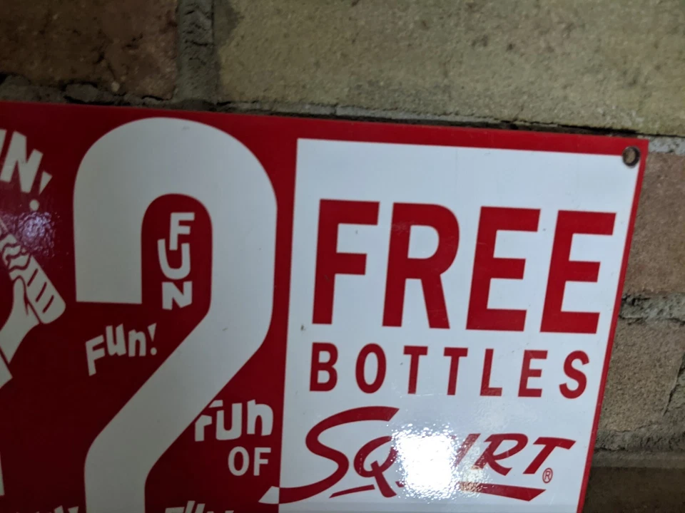 LETRERO DE GASOLINERA VINTAGE SQUIRT COLA PORCELANA ESMALTE SODA AÑOS 50 12" X 8" Foto 4 de 4