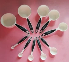 10 Piece Set of Norpro Grip EZ White Plastic Measuring Cups & Spoons