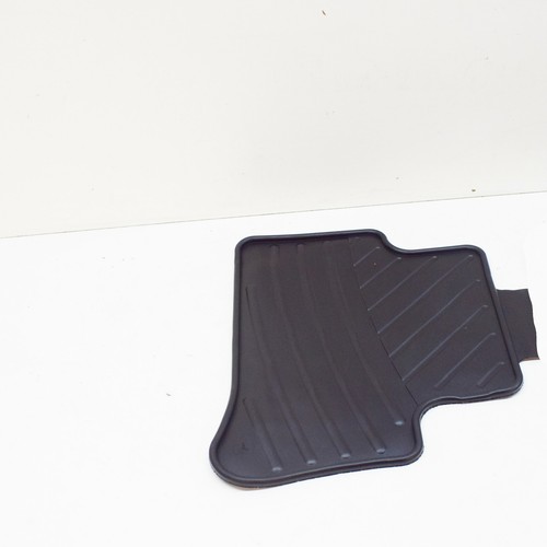 Genuine MercedesBenz E CLS W212 W218 RHD Rubber Floor Mat Set A21268061489G33 eBay