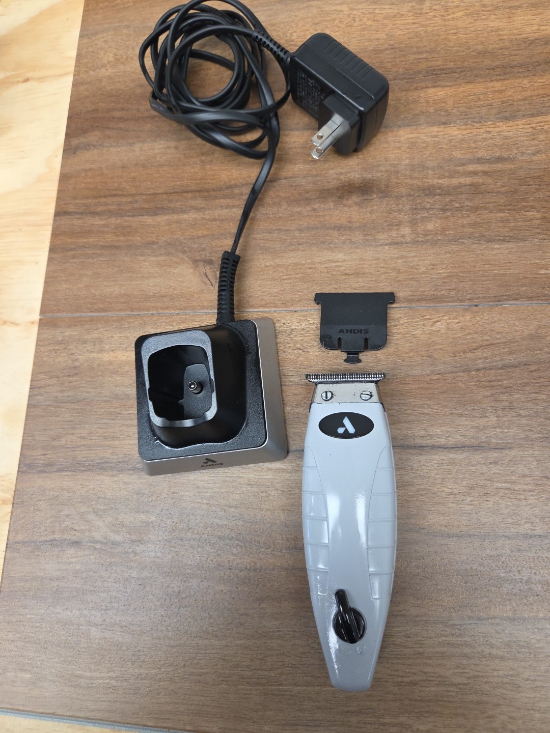 Andis Model ORL T-Outliner Cordless LI Gray Trimmer + Charge