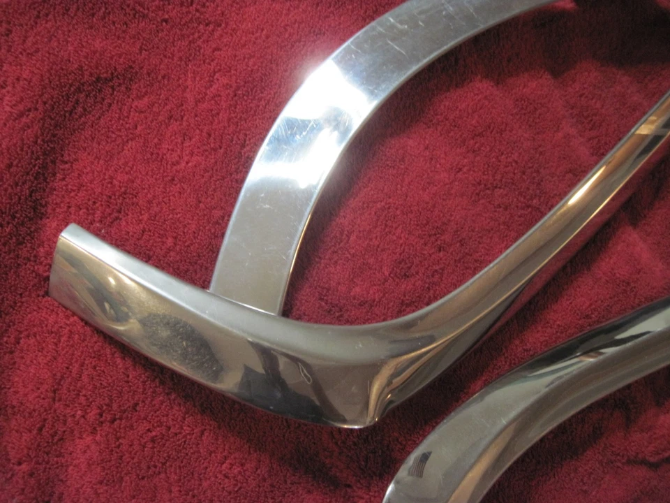 Chrysler Newport 1963 1964 parabrisas delantero moldura pilar A Foto 4 de 4