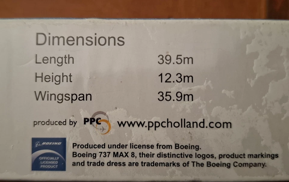 Modellino Aereo Boeing 737-8200  Edizione 40 Anni Ryanair Nuovo Scala 1:200 - Immagine 4 di 4