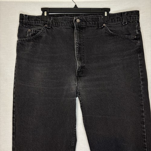 Jeans de mezclilla negros vintage años 90 Levis 505 corte regular talla 42x29 hechos en EE. UU. - Imagen 2 de 15