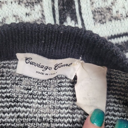 Carriage Court Y2K All Over Animal & Flower Print Women's Sweater Lt. Blue/Black - Picture 6 of 14