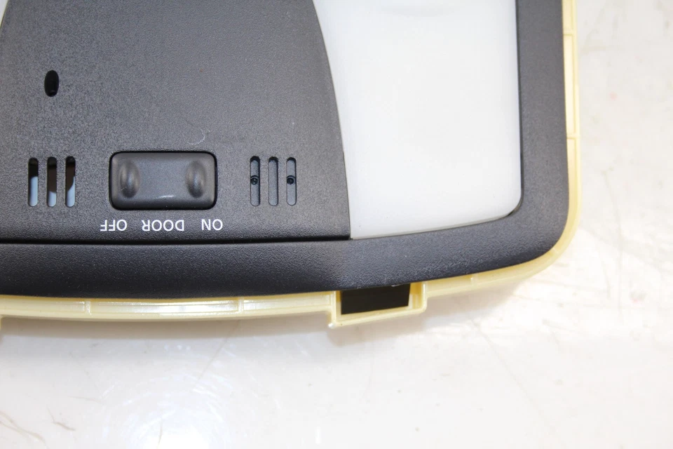 Nissan 370z 2013-2020 cupé luz domo OEM BV82 Foto 4 de 4