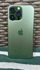 Apple iPhone 13 Pro with tiktok and capcut 