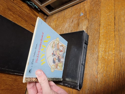 A Little Golden Book of Hymns 1985 VTG religious church Christian music - Picture 10 of 11