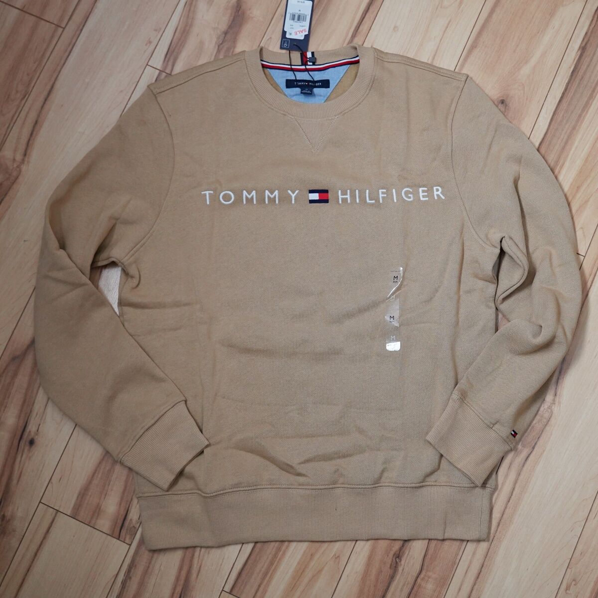 NWT Men's Tommy Hilfiger Crew Neck Essential Logo Pullover Sweater  Sweatshirt