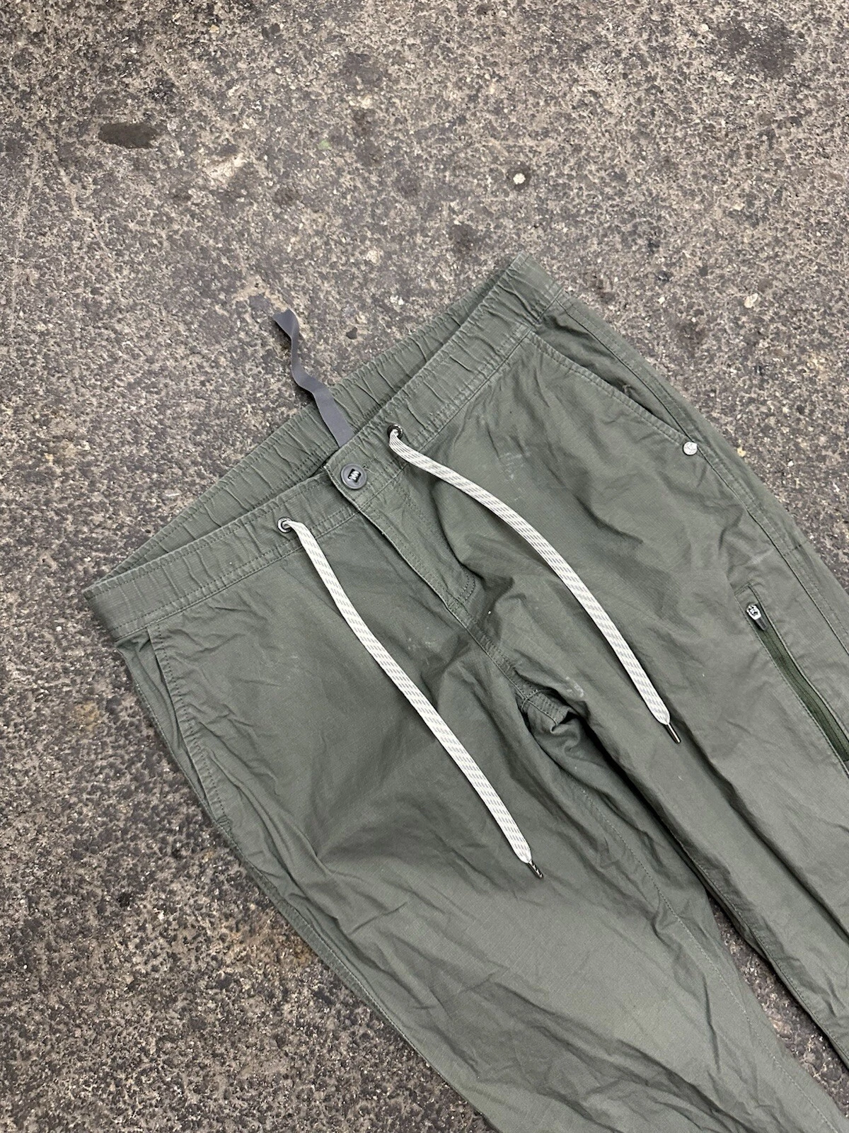 vuori organic cotton ripstop hiking pants