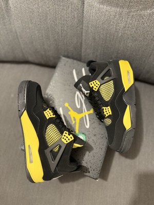 Air Jordan 4 Retro Größe 40