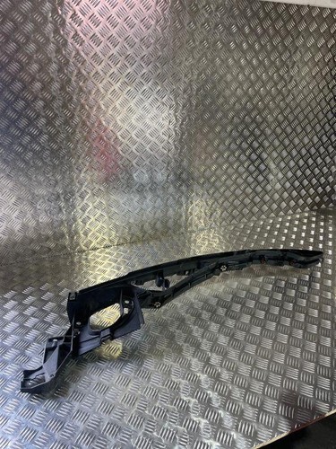 BMW X5 E70 Kotflügelhalter vorne links 7157989 3.00 Diesel 180kw 2010 34753410