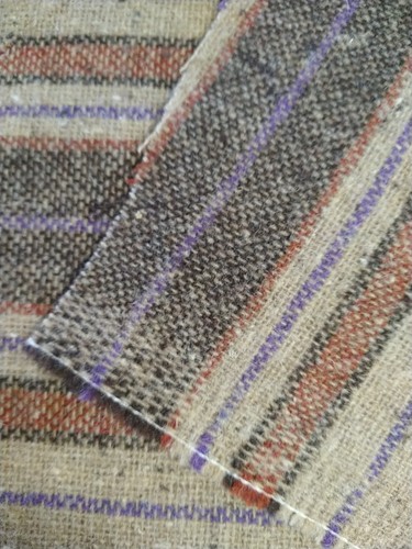Brown Tan Rust Stripe Lightweight Wool Fabric 20" Long x 62" Wide - Picture 4 of 5