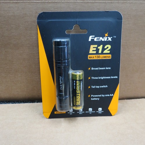 FENIX E12 MAX 130 LUMEN TASCHENLAMPE BREITSTRAHLLINSE NEU SCHÖN!!!!!!