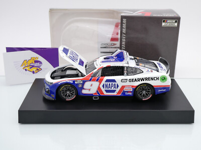 Lionel Racing CX92223SALCL # Chevrolet NASCAR 2022 '' Chase Elliott - NAPA '' 1:24