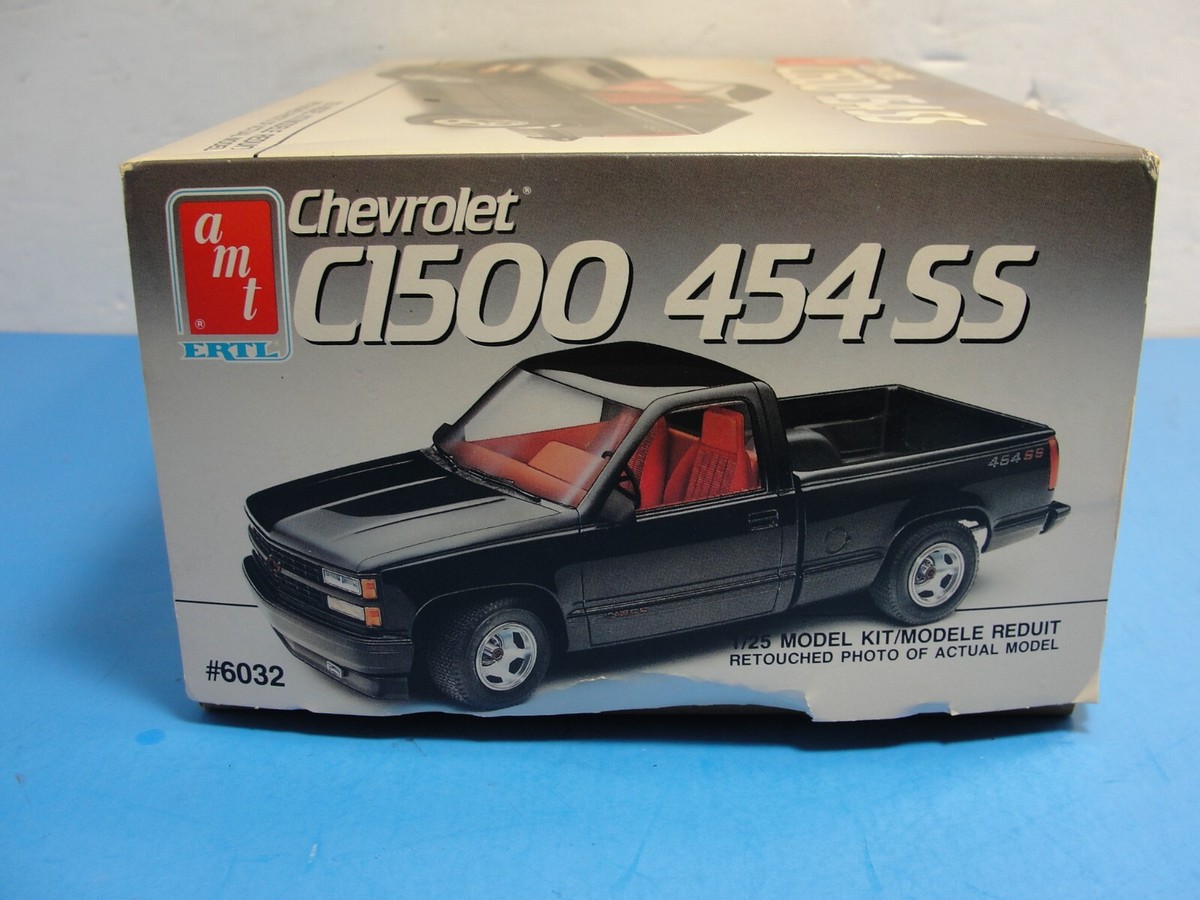 amt 1/25 デストロイヤー2 AMT 1981 Datsun 280 ZX Turbo 1:25 Scale Model Kit | Auto