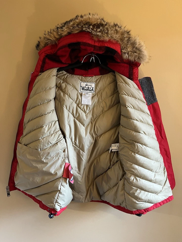 Woolrich 650 Goose Down Jacket Coat Fur Hood Womens Size Medium Red Zip Winter — 第 2/4 张图片