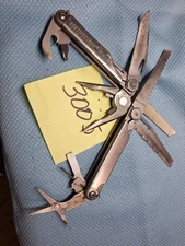 1 Leatherman Wave Multi Tool   FISHING   Camping    NICE   LOC 3005