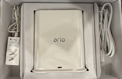 Arlo Pro SmartHub white VMB4540-100NAS VMB4540-100NAR