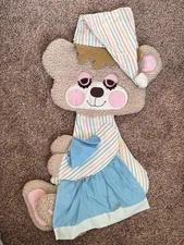 36" Vintage 1982 Teddy Beddy Bear Nursery Crib Bedding Soft Wall Hanging/ GUC