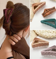 Large Fashionable Hair Clip with Rubber Paint Shark Claws for Women Card-Style