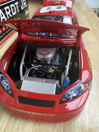 Rare Dale Earnhardt Jr #8 1:18 Scale Motorsports Authentic Limited Edition - Picture 4 of 9