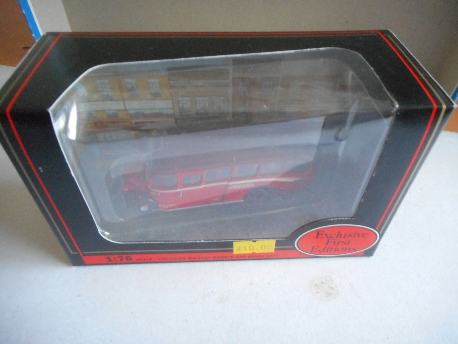 EFE 20116 Bedford OB Coach Barton Destination Devon & Cornwall  1:76 + Box thumbnail 10