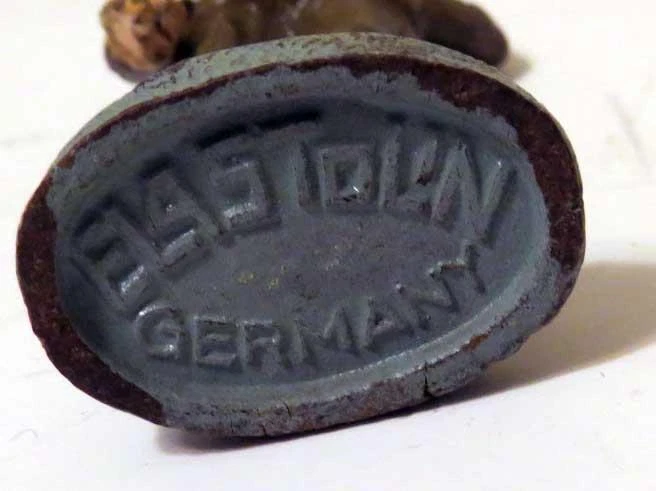 VINTAGE ELASTOLIN WW2 Commander-in-Chief of the Luftwaffe FIGURE VERY SCARCE - Image 3 of 3