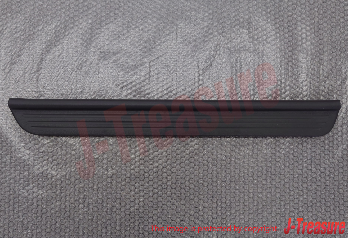 MITSUBISHI Genuine Front Scuff Plate LH MR748399 LANCER Evo 4 5 6