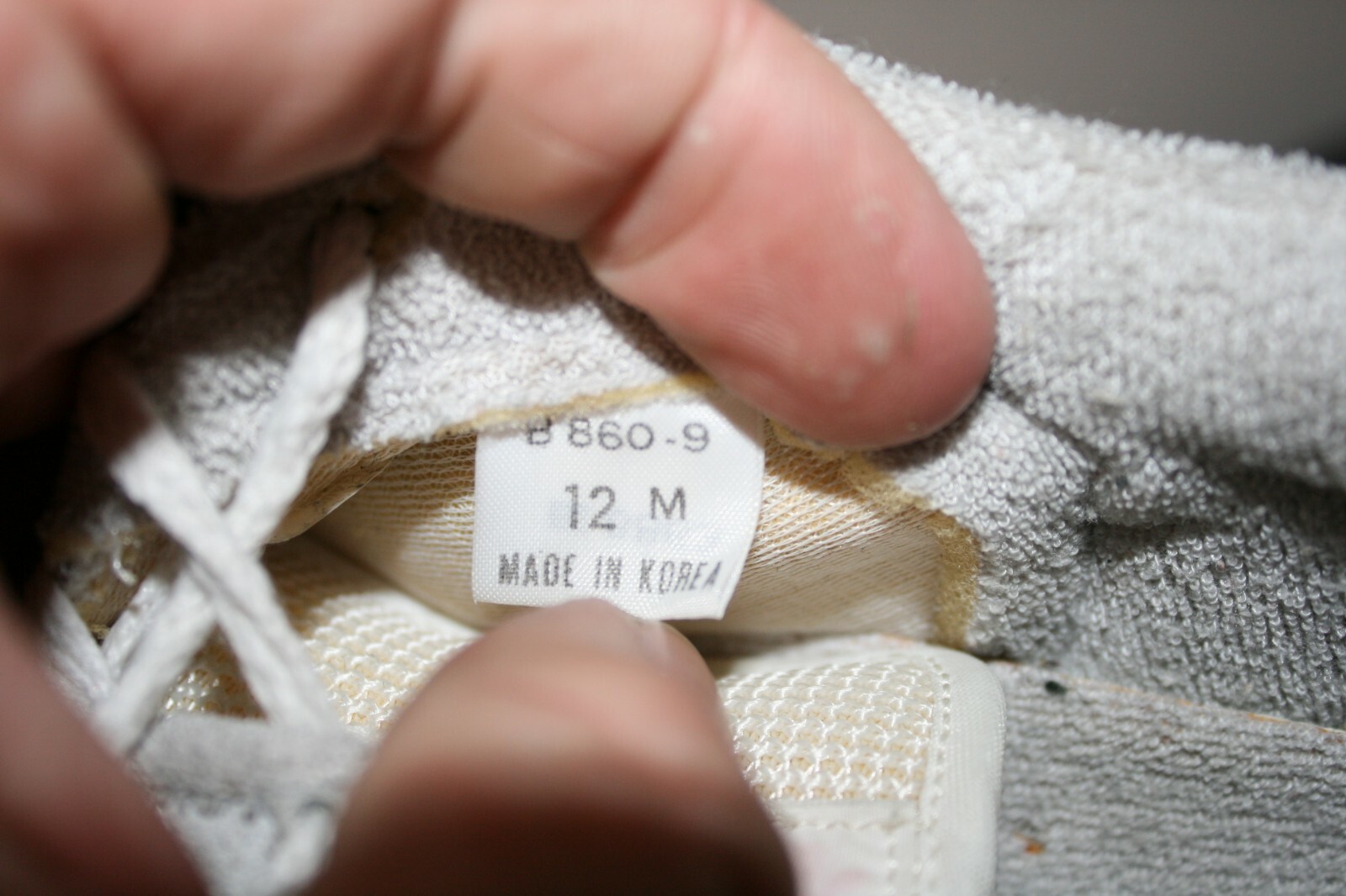 Vintage Budweiser Bowling Ball Red With Bag 16 Pound Bud King of Beers