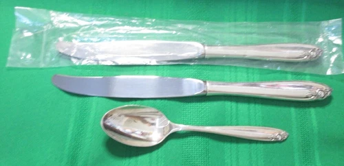 Set of 3 Sterling Silver Flatware Wallace Debutante Dinner Knife (2) Teaspoon(1)