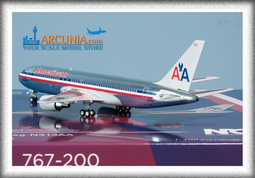 NG Models 1:400 American Airlines Boeing 767-200 "N313AA" 16001 - Picture 4 of 5