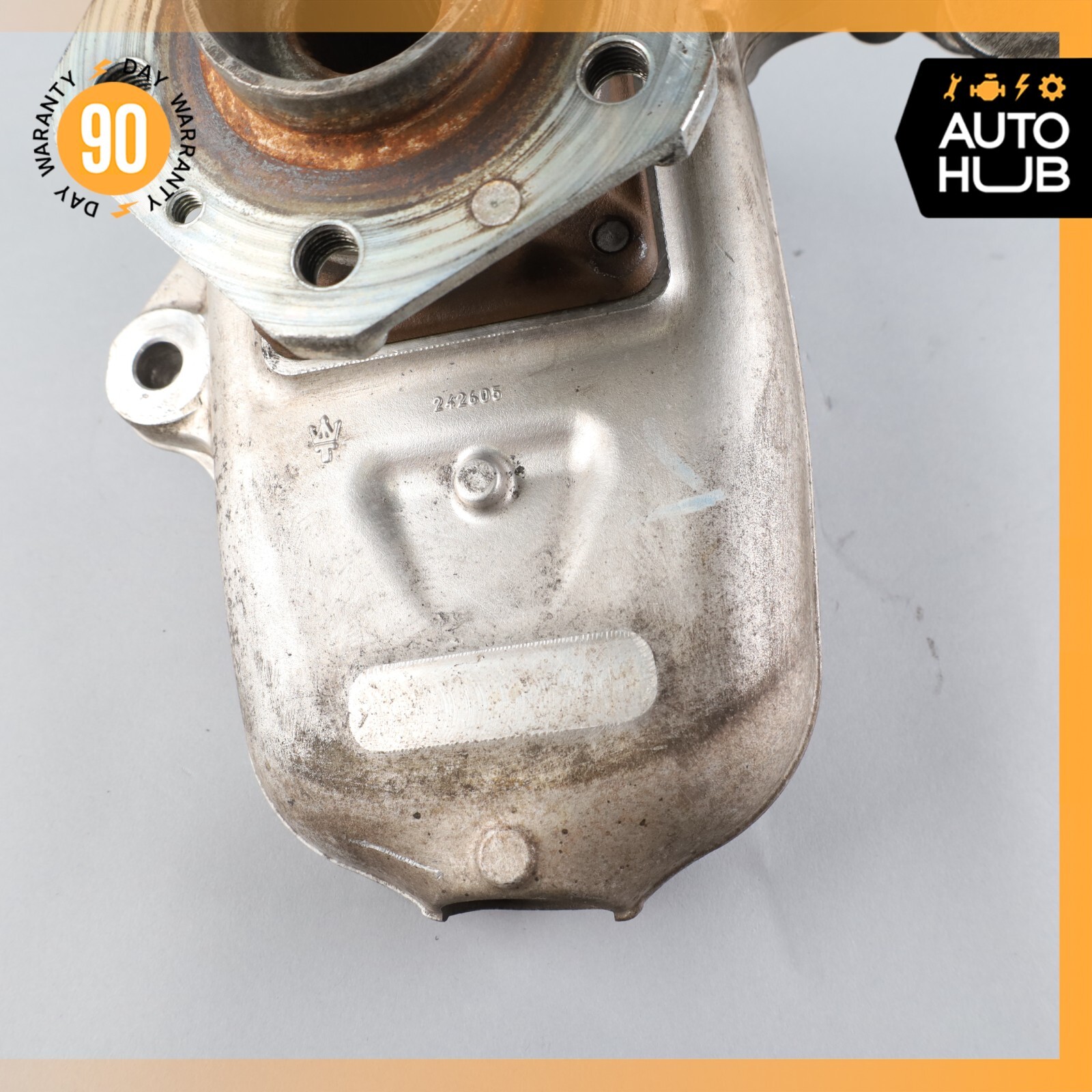 03-10 Maserati Quattroporte M139 Front Right Side Spindle Knuckle Hub OEM 72k