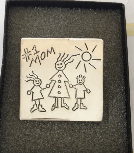 #1 MOM Sterling Silver 925 #1 MOM Brooch Pin Mother's Day Grandmother - Picture 2 of 4