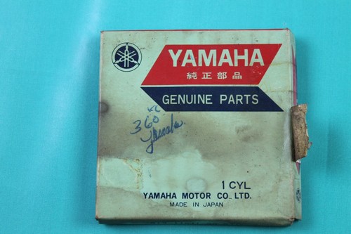Genuine NOS Yamaha Piston Ring STD 313-11611-00 MX250 MX360 YZ250 1976-1978