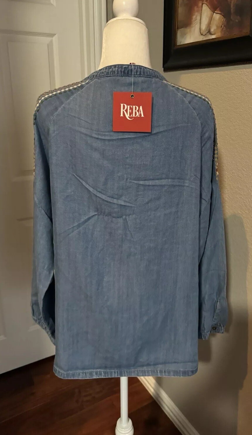 Picture 4 of 23