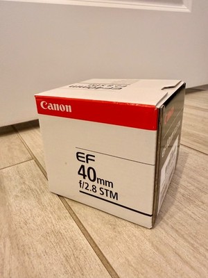 Canon EF 40mm F/2.8 STM Lens