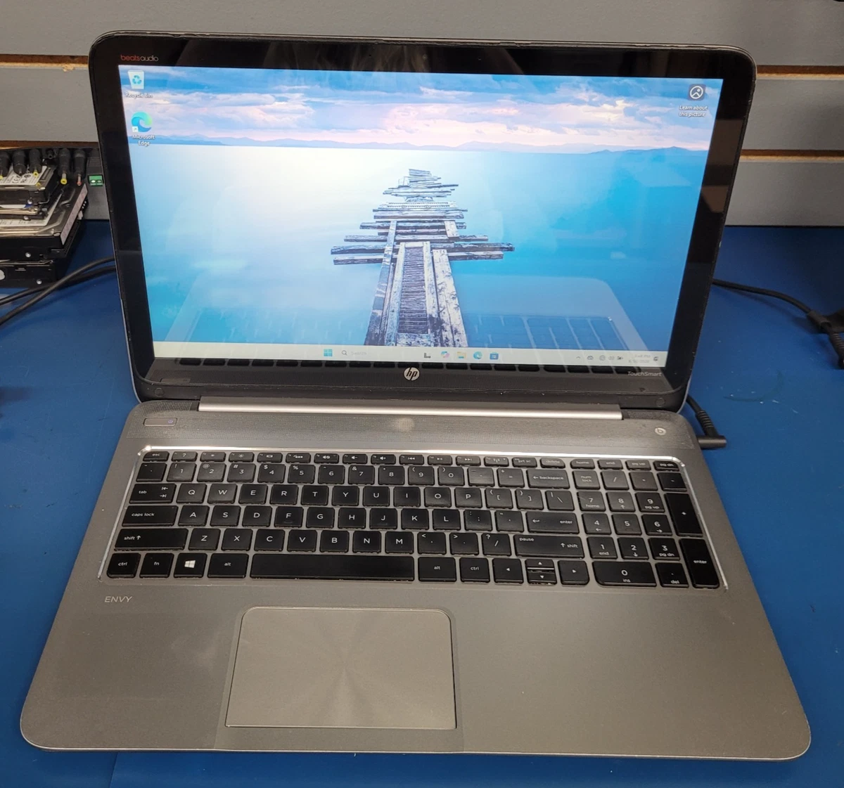 HP Intel Core i5 4th Gen. PC Laptops & Netbooks 256 GB SSD
