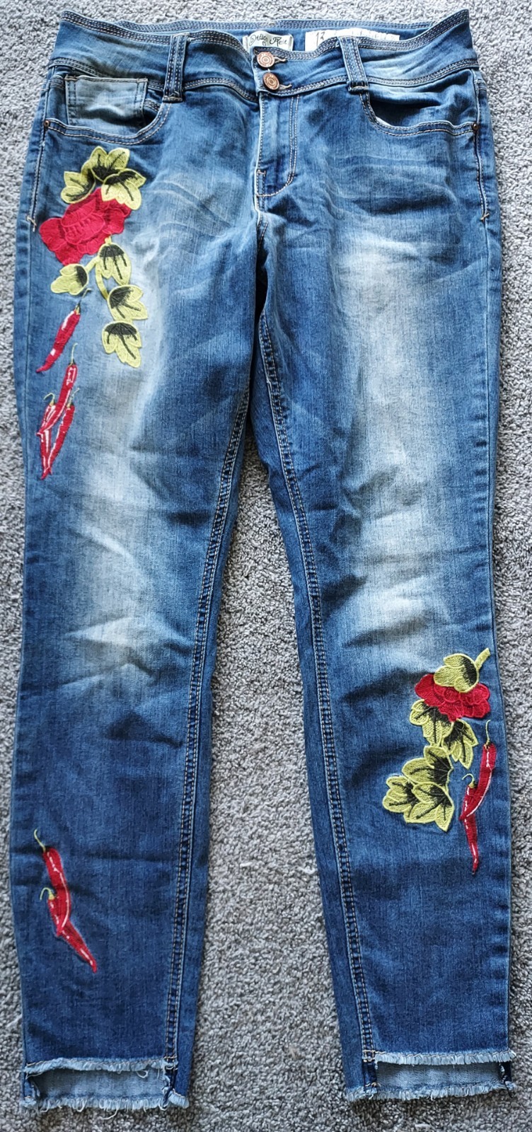 Picture 1 of 22