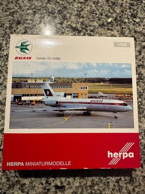 Bulkan Bulgarian Airlines Tupolev-154B2 Herpa 1:200 Die-cast Scale LZ-BTT