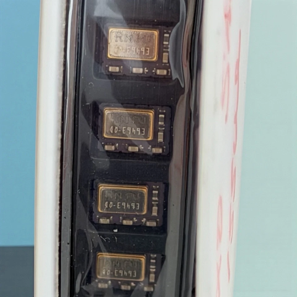 Rakon TRI109348-PAC-LF TCXO 10.000 MHz 1ppm 3.0V 7×5mm – Aprox. 200 Piezas Foto 3 de 3