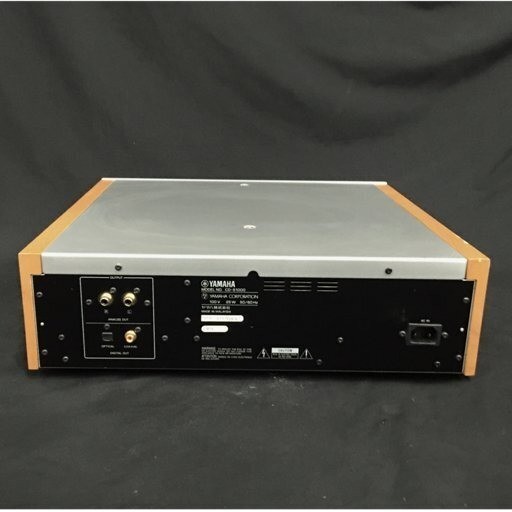 YAMAHA CD-S1000 SACD Player Super Audio CD CD-R/RW 25W 100V