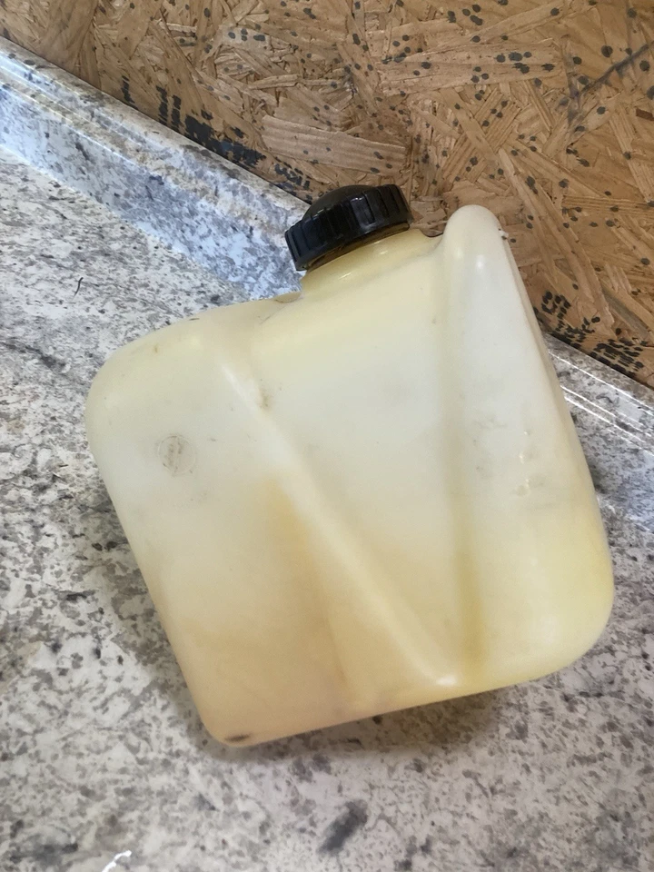 Tanque de gasolina Snapper LT16 LT 16 con tapa roscada OEM original Foto 2 de 4