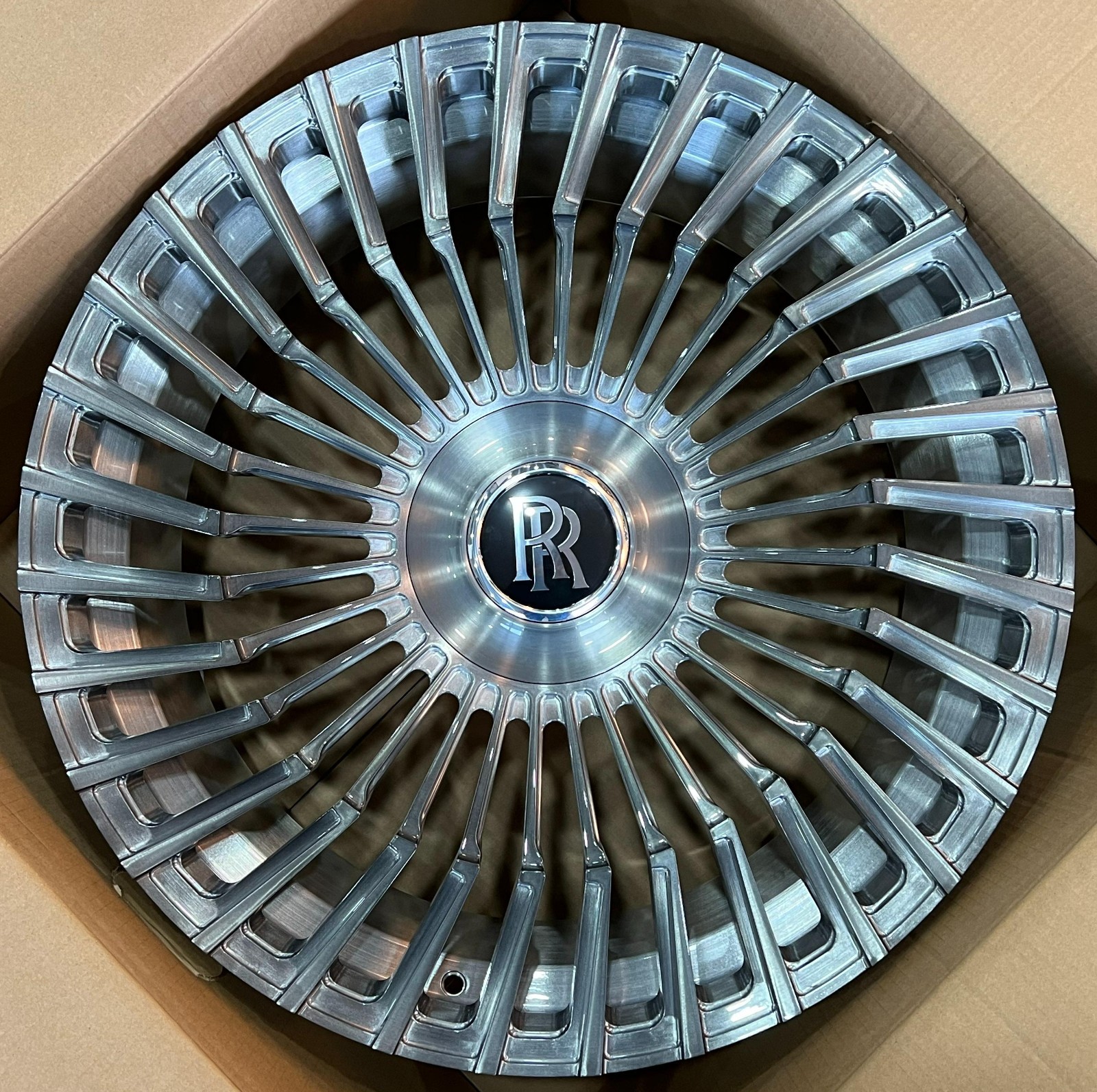 Rolls-Royce Cullinan 2019-2025 Right Wheel