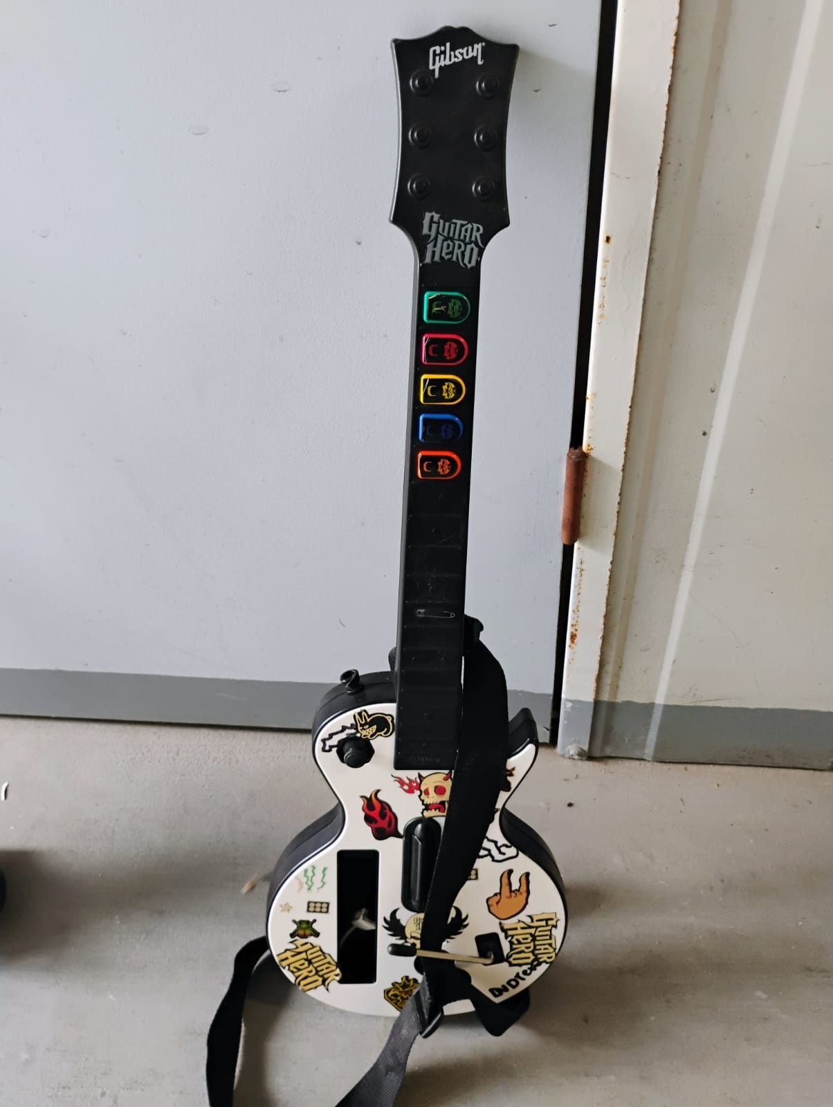 Picture 1 of 5