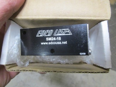 New In Box EDCO Vacuum Technology SM24-38 3/8'' NPS Compact Vacuum Pump USA