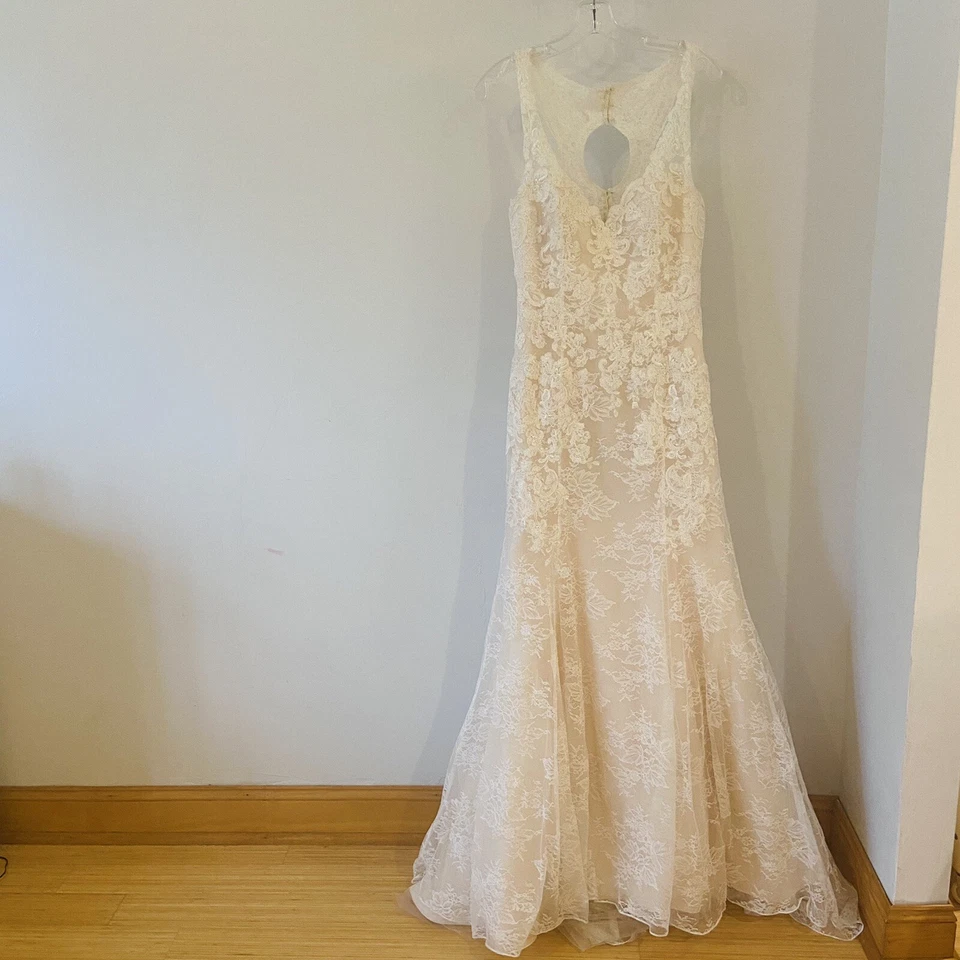 Vestido rosa marfim com trem jasmim tamanho 12 trompete renda buraco na fechadura traseiro - Imagem 2 de 4