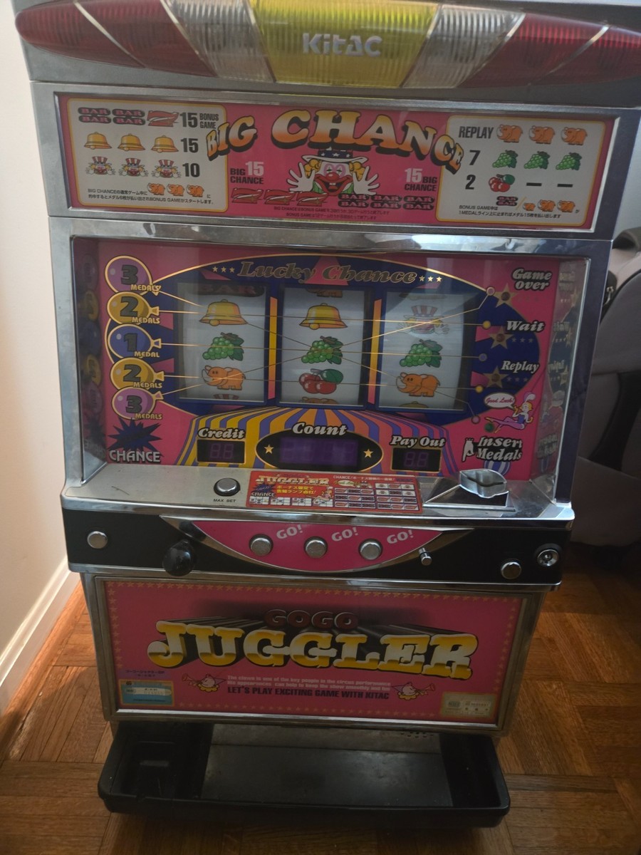 Pachislo Slot Machine – Model #7777 Authentic Japanese Skill Stop