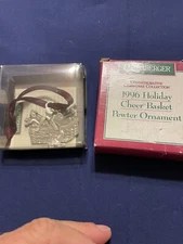 Longaberger Commemorative Pewter Christmas Ornament 1996 Holiday Cheer Basket B2