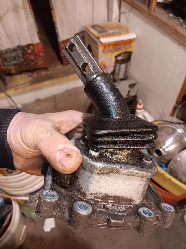 Camioneta Ford 1989 camioneta 5 velocidades F250 F350 transmisión palanca de cambios base manija bisel Foto 2 de 4